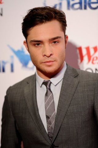 Ed Westwick height and weight | HowTallis.Org